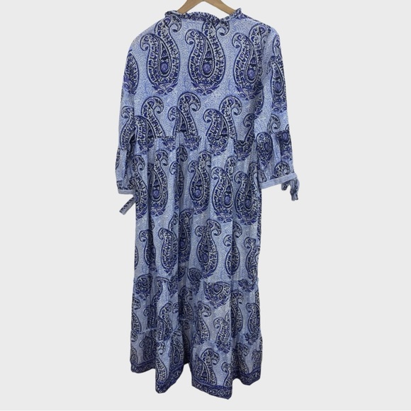 La Plage Blue White Paisley Ruffle Neckline Dress with Pockets Size Large - Picture 2 of 8